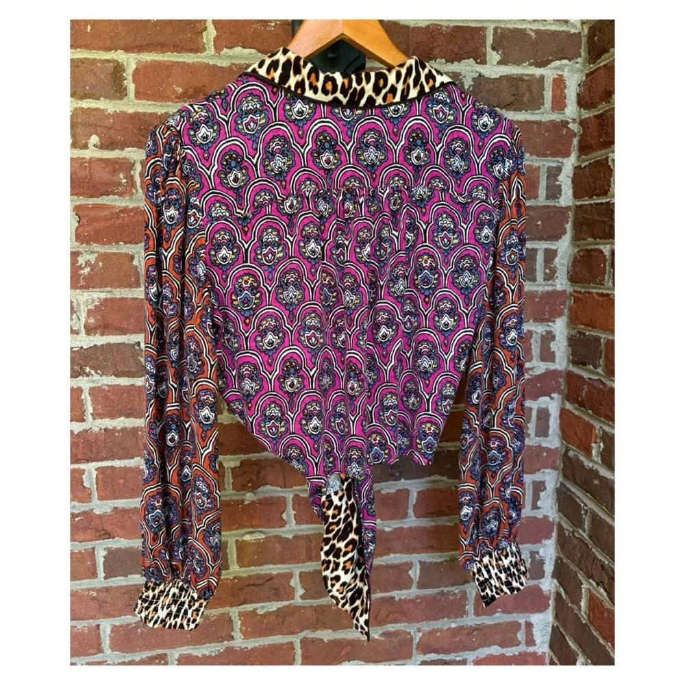 NWT Anthropologie Patterned Crop Tie Lounge Top in Purple Motif  Size Small